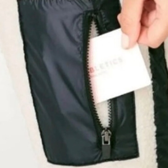 Fabletics Sherpa Joggers NEW - Picture 3 of 14